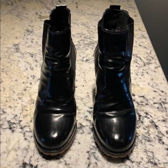 Boots - Picture 3 of 7